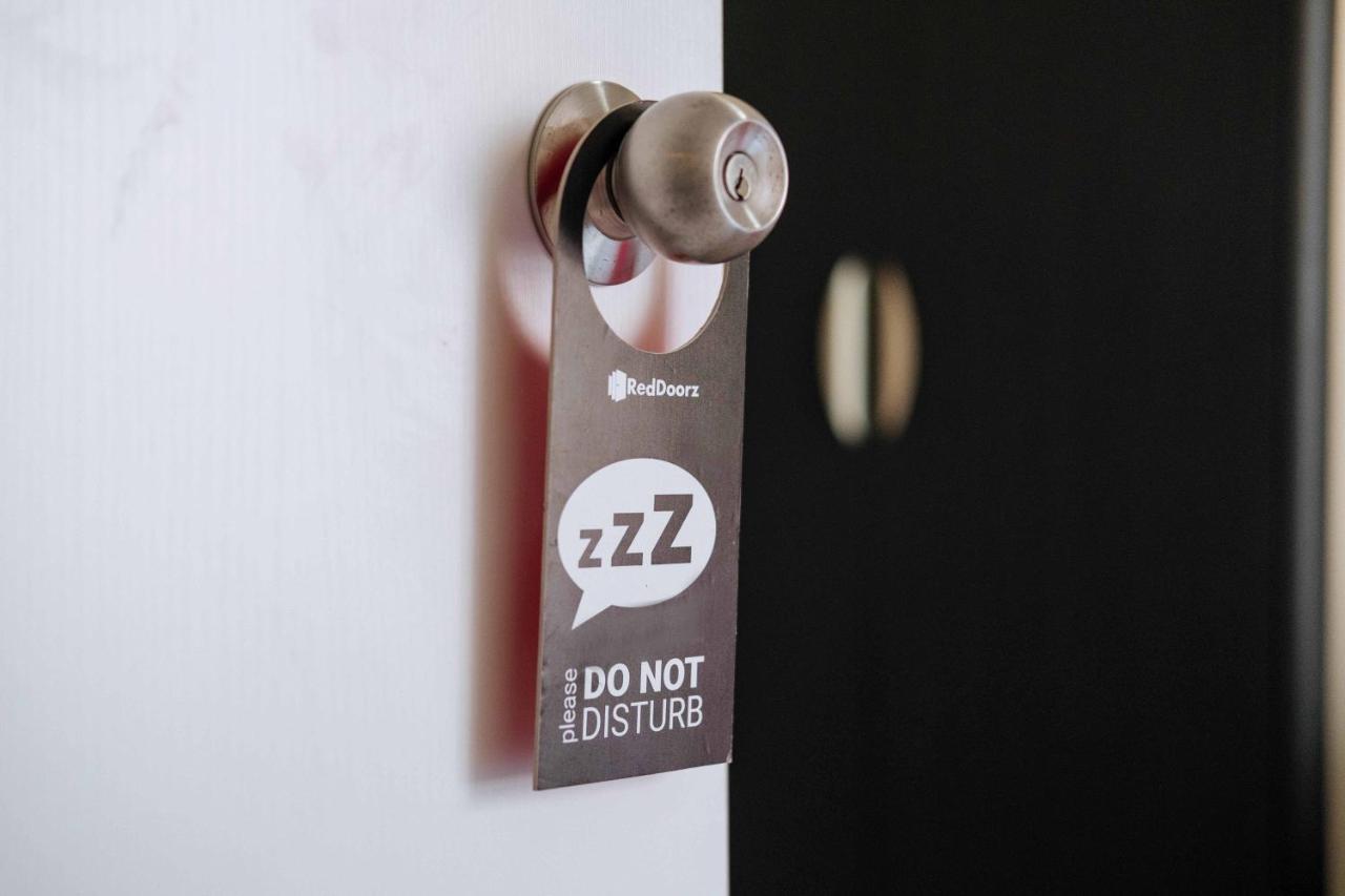 Reddoorz Plus @ Sla Divina Panglao Bohol Exteriör bild