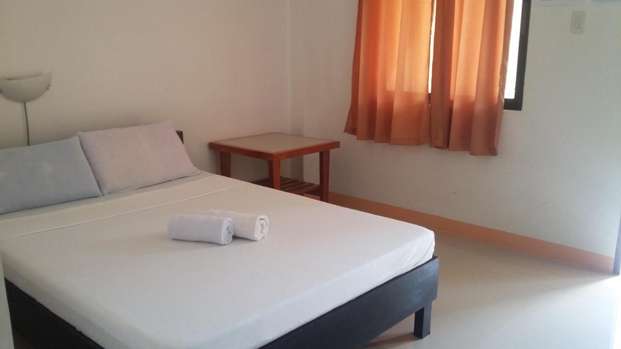 Reddoorz Plus @ Sla Divina Panglao Bohol Exteriör bild