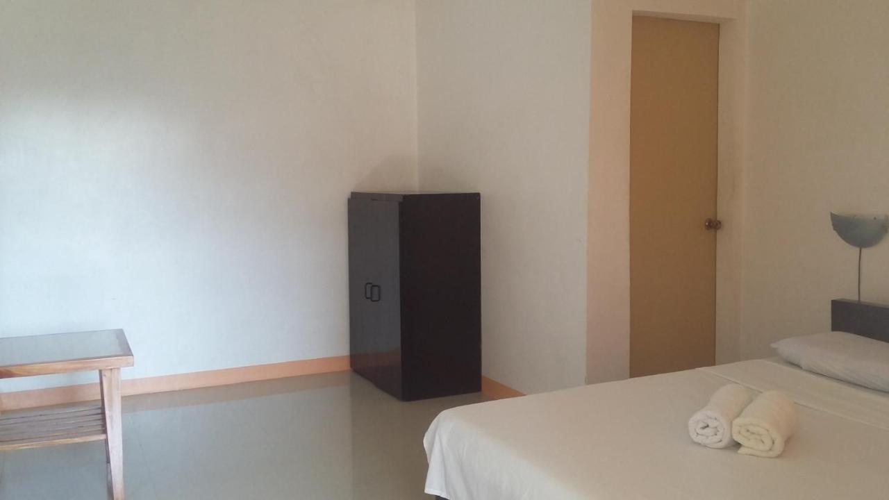Reddoorz Plus @ Sla Divina Panglao Bohol Exteriör bild